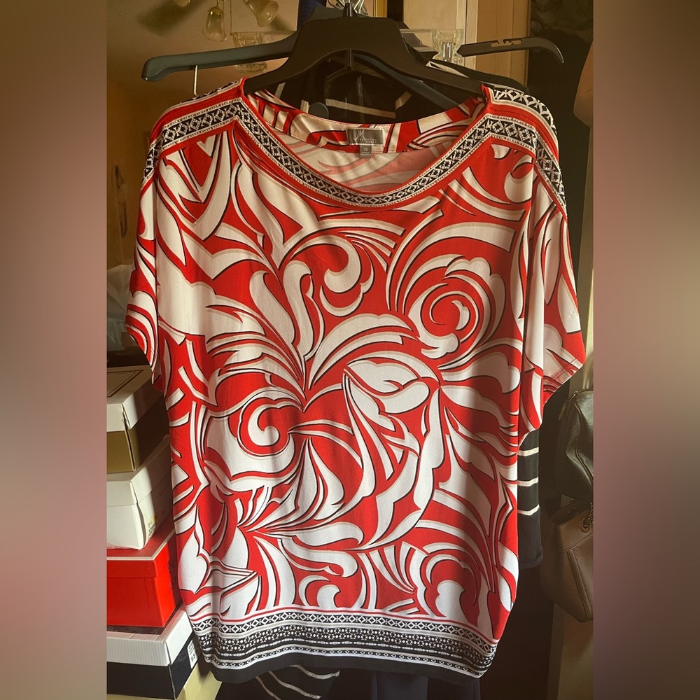 JM Collection pullover stretch top